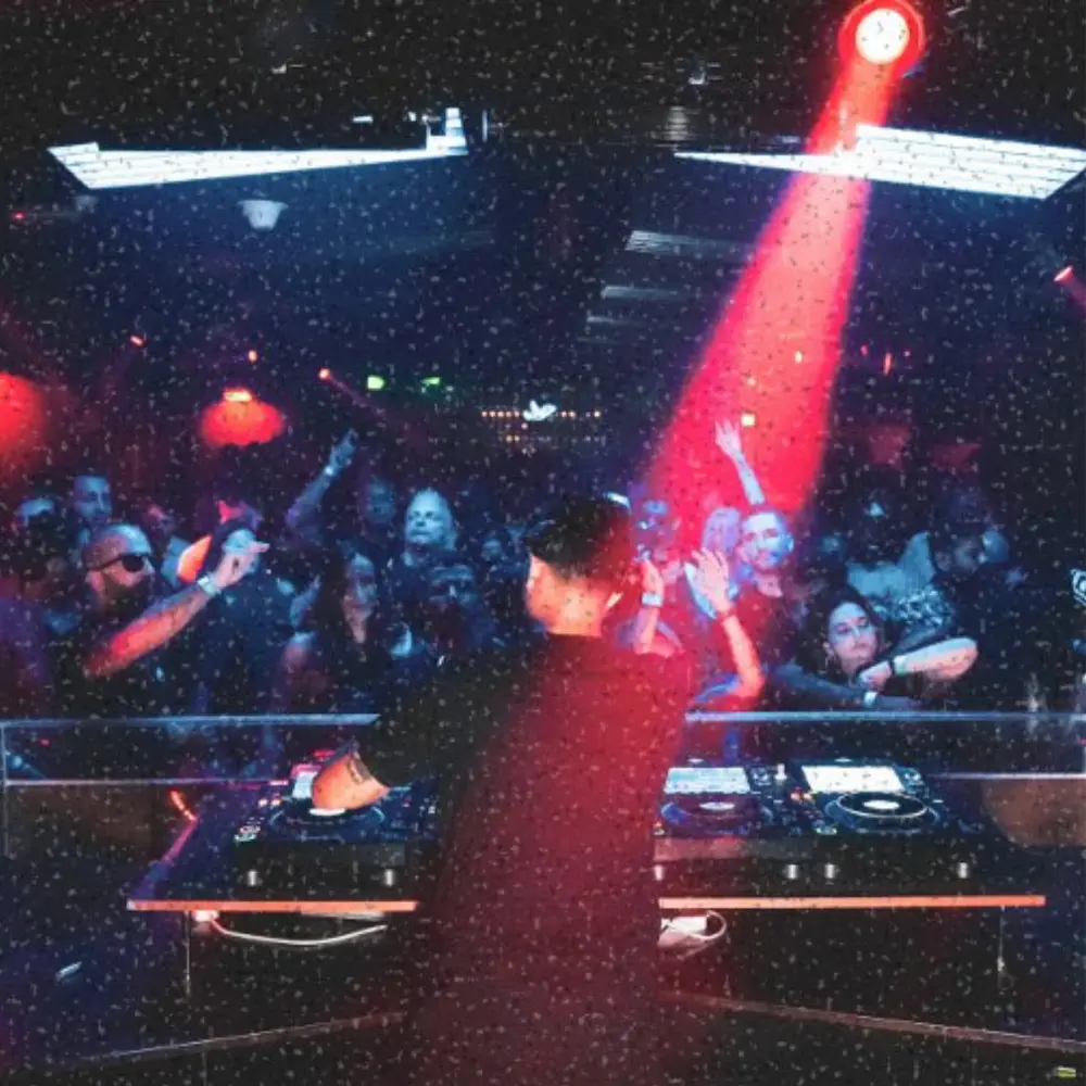 Futurismusic Ft. Cristoph (2)